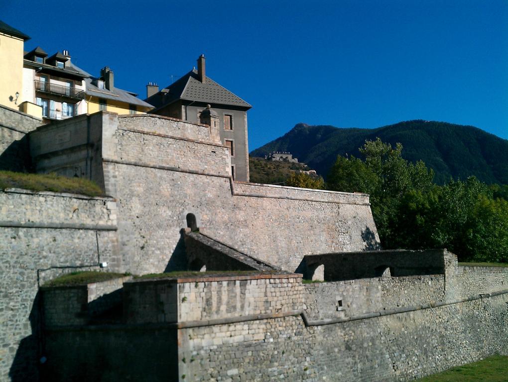 Pres Des Forts Briancon  Luaran gambar